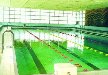 LINA TOROWA 25m CZERWONA 52160