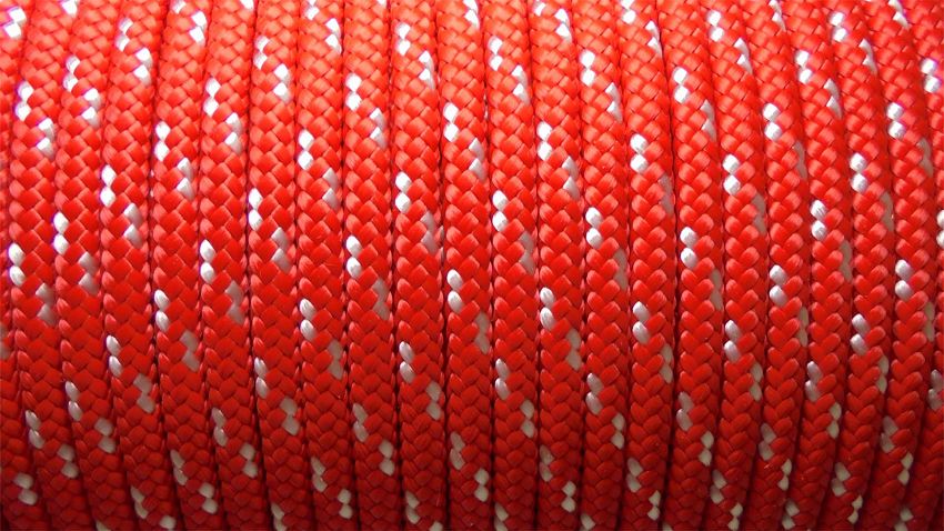 LINA POLIPROPYLENOWA Z RDZENIEM 4mm 31042 